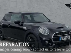 Black Used 2019 Mini Cooper S Hatch Hatchback | £16,995 (Fair price)