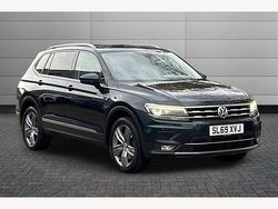Green Used 2019 VW Tiguan Allspace SEL SUV | £18,790 (Fair price)