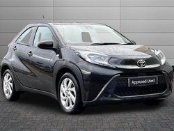 Black Used 2022 Toyota Aygo X PURE SUV | £14,150