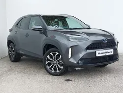 Grey Used 2022 Toyota Yaris Hybrid Design Estate | £19,998 (Fair price)