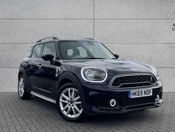 Black Used 2019 Mini Cooper S Countryman Sport SUV | £18,344 (Fair price)