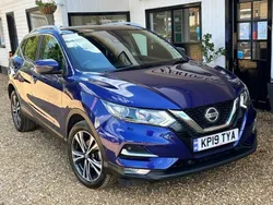 Blue Used 2019 Nissan Qashqai N-Connecta SUV | £9,977 (Fair price)