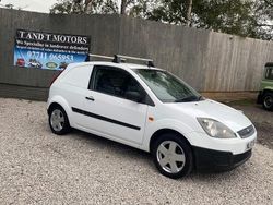 White Used 2007 Ford Fiesta Hatchback | £1,795 (Fair price)