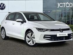 White New 2025 VW Golf VIII Match Hatchback | £26,247 (Fair price)