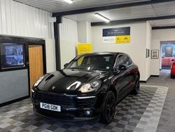 Used 2018 Porsche Macan SUV | £24,295 (Good price)
