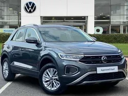 Used 2022 VW T-Roc Life SUV | £21,590 (Fair price)