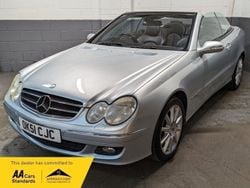 Silver Used 2005 Mercedes CLK350 Avantgarde Cabriolet | £3,449 (Expensive)