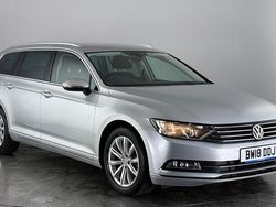 Silver Used 2018 VW Passat Business Estate | £16,700 (Fair price)