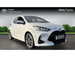 White Used 2023 Toyota Yaris Hybrid Design Hatchback | £18,385 (Fair price)