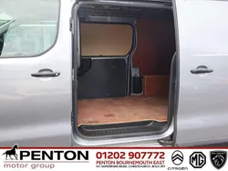Grey Used 2022 Vauxhall Vivaro S Van | £11,490 (Good price)