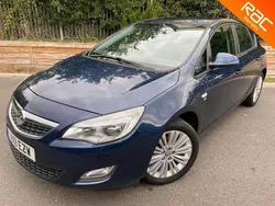 Blue Used 2011 Vauxhall Astra Excite Hatchback | £2,995 (Fair price)
