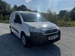 White Used 2016 Peugeot Partner Van | £4,999