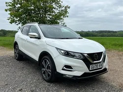 White Used 2020 Nissan Qashqai N-Connecta SUV | £12,995 (Fair price)