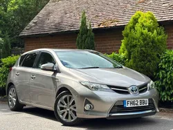 Bronze Used 2013 Toyota Auris Hatchback | £7,995 (Good price)
