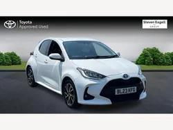 White Used 2023 Toyota Yaris Hybrid Design Hatchback | £16,227 (Fair price)