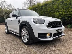 White Used 2018 Mini Cooper S Countryman Exclusive SUV | £17,450 (Fair price)