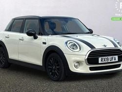 White Used 2019 Mini Cooper Classic Hatchback | £10,499 (Good price)