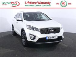 White Used 2015 Kia Sorento SUV | £15,999 (Expensive)