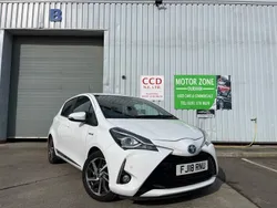 White Used 2018 Toyota Yaris Hybrid Hatchback | £8,995 (Fair price)