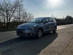 Blue Used 2013 Peugeot 5008 Active MPV | £2,695 (Fair price)