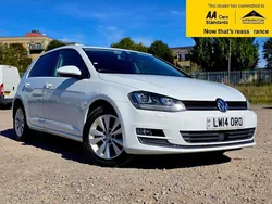 White Used 2014 VW Golf VII S Hatchback | £9,588 (Fair price)