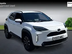 White Used 2023 Toyota Yaris Hybrid Design Hatchback | £20,272