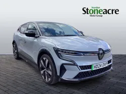 Grey/black Used 2024 Renault Mégane Komfort Hatchback | £22,653 (A bit pricey)