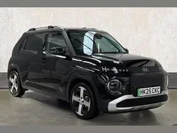 Black New 2025 Hyundai Inster Hatchback | £23,291 (Fair price)