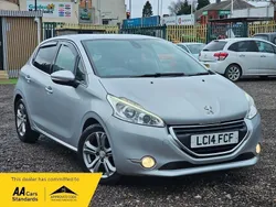 Silver Used 2014 Peugeot 208 Allure Hatchback | £6,350 (Fair price)