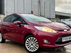 Red Used 2009 Ford Fiesta Titanium Hatchback | £1,500 (A bit pricey)