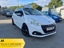 White Used 2017 Peugeot 208 Prestige Hatchback | £4,990 (Good price)