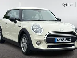 White Used 2015 Mini ONE Hatch Hatchback | £9,000 (Fair price)