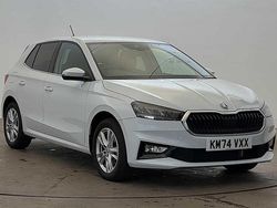 Moon white metallic Used 2024 Skoda Fabia Colour Edition Hatchback | £18,290 (Fair price)