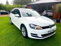 White Used 2015 VW Golf VII SE Estate | £5,395 (Super price)