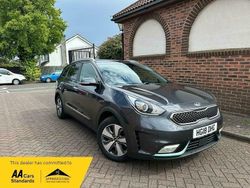 Grey Used 2018 Kia Niro 3 SUV | £9,685 (A bit pricey)