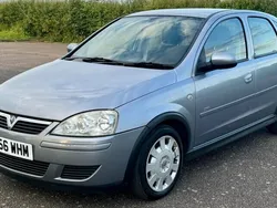 Silver Used 2006 Vauxhall Corsa Design Edition Hatchback | £1,750 (Expensive)