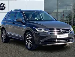 Urano grey Used 2022 VW Tiguan Elegance SUV | £26,490 (Fair price)