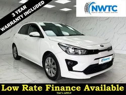 White Used 2021 Kia Rio 3 Hatchback | £8,395 (Fair price)