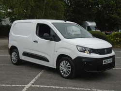 White Used 2020 Peugeot Partner MPV | £5,490 (Fair price)