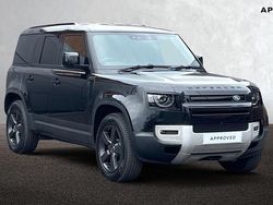 Black Used 2023 Land Rover Defender SE SUV | £47,990 (Super price)