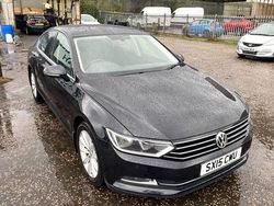 Black Used 2015 VW Passat Business Sedan | £7,494 (Fair price)