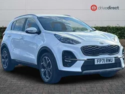 Special paint arctic white Used 2022 Kia Sportage GT-Line SUV | £16,490 (Good price)