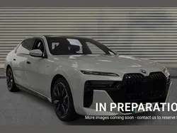 Mineral white metallic Used 2023 BMW i7 M Sport Sedan | £73,991 (Fair price)