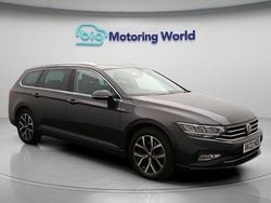 Used 2022 VW Passat SEL | £18,800 (Fair price)
