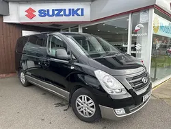 Black Used 2017 Hyundai I800 SE MPV | £12,850 (Fair price)