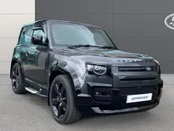 Used 2025 Land Rover Defender SUV | £75,216 (Super price)