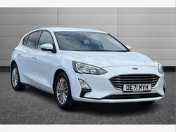 Frozen white Used 2022 Ford Focus Titanium Hatchback | £12,894 (Good price)