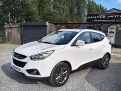 White Used 2013 Hyundai ix35 SE SUV | £3,690 (Fair price)