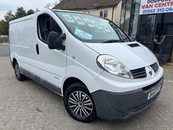 White Used 2010 Renault Trafic Van | £3,950 (Fair price)