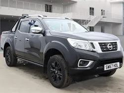 Black Used 2017 Nissan Navara S Pickup | £17,700 (Expensive)